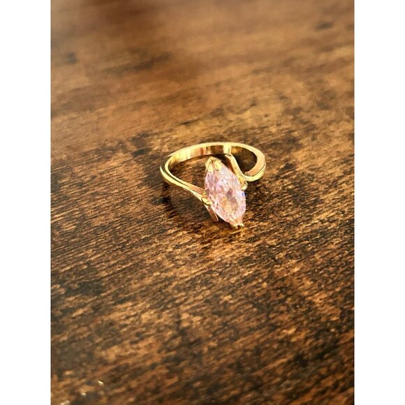 Pink Stone Ring - Picture 2 of 4